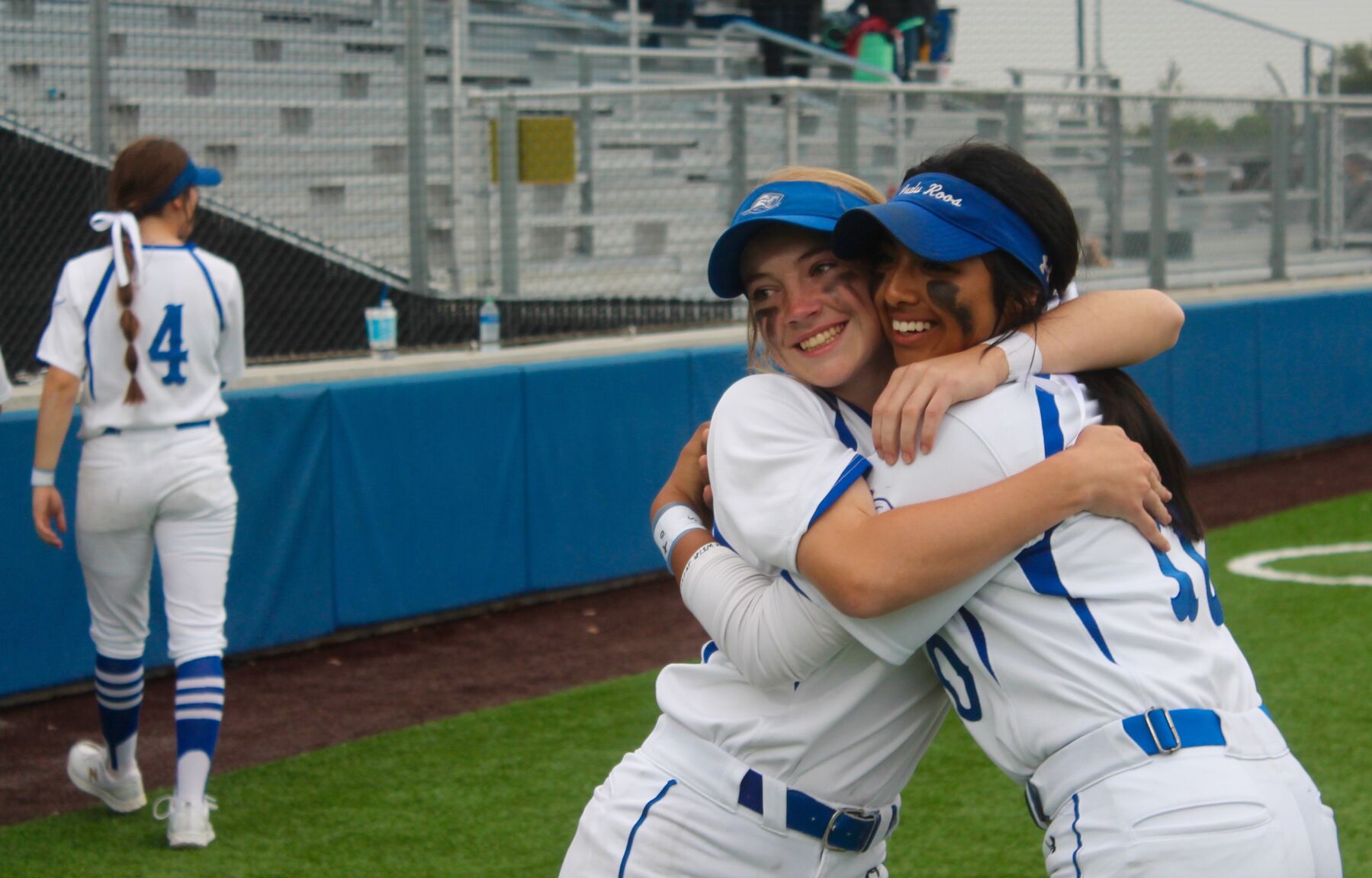 WF Grace Thompson and Bella Garcia